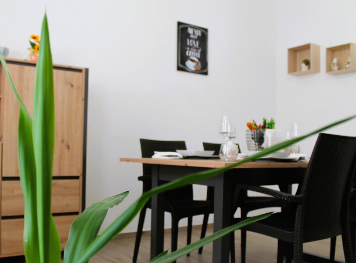 Vento Di Grecale Apartment Trapani Luaran gambar