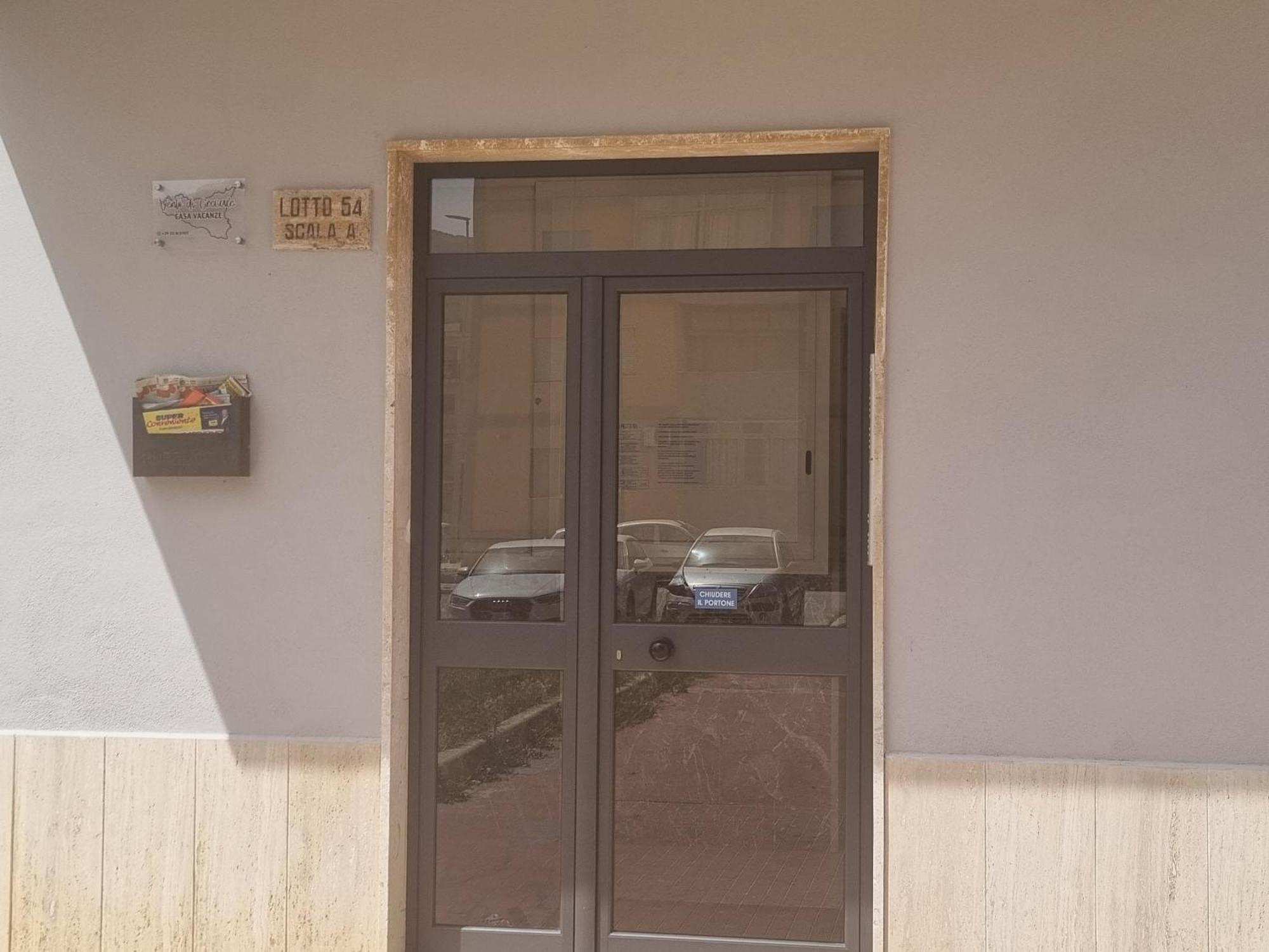 Vento Di Grecale Apartment Trapani Luaran gambar